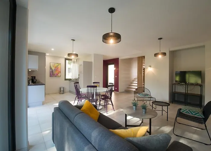 Apartment Pause Lumineuse - Terrasse - Pkg - Coeur Historique Sarlat-la-Caneda